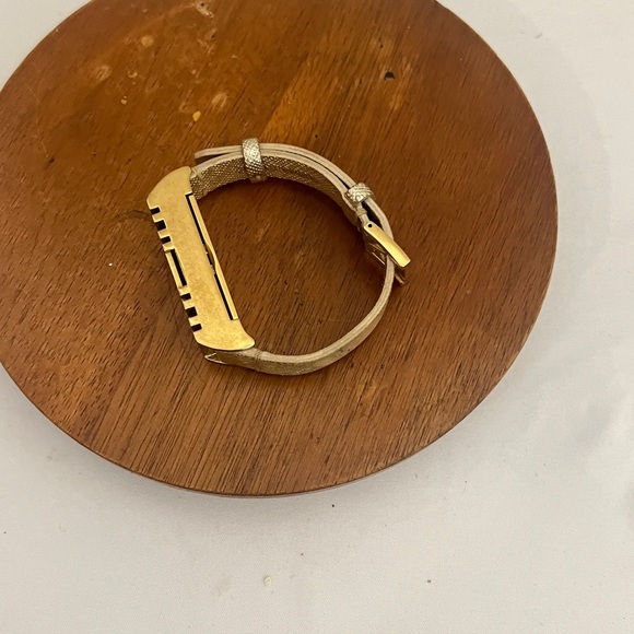 Tory Burch Fitbit Gold leather Wrap Bracelet OS - Picture 4 of 15